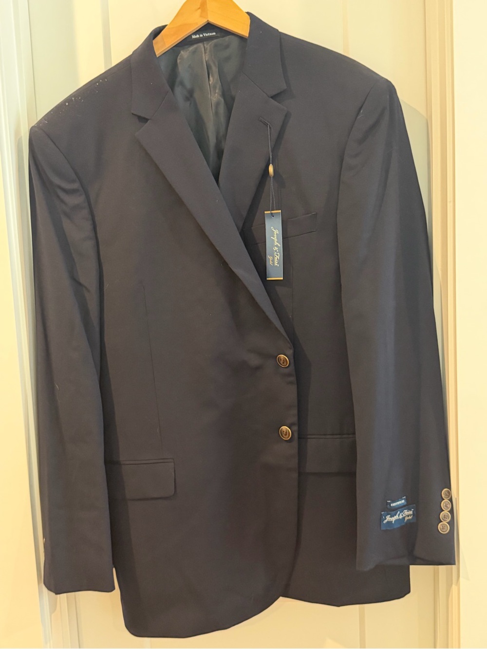 Navy Men's Two-Button Blazer